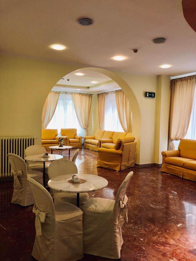 Hotel Primarosa Сальсомаджоре-Терме Экстерьер фото